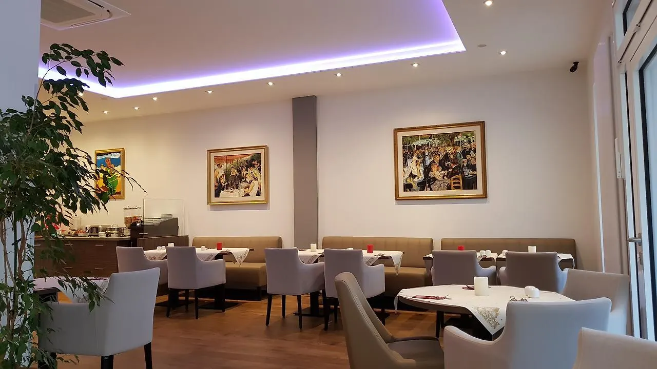 Hotel Niederrad Frankfurt am Main 3*,